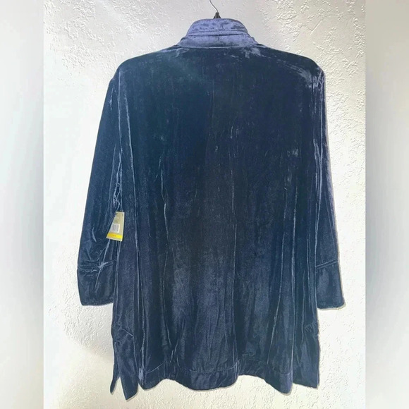 NWT John Mark Navy VELVET Wire Collar Button-Front M GORGEOUS 3/4 Sleeve - Picture 4 of 9